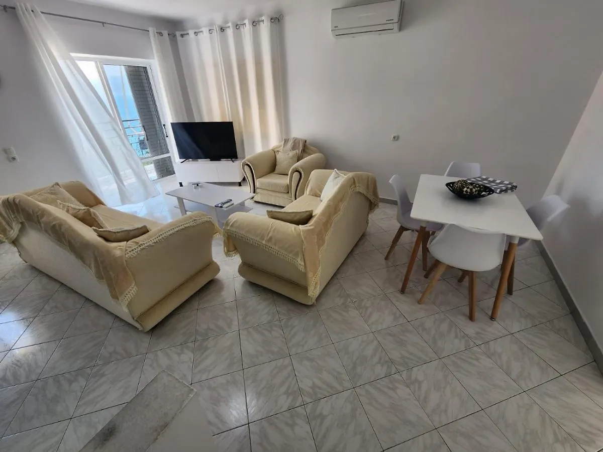 Holiday Sea View Apartment Саранда Албания
