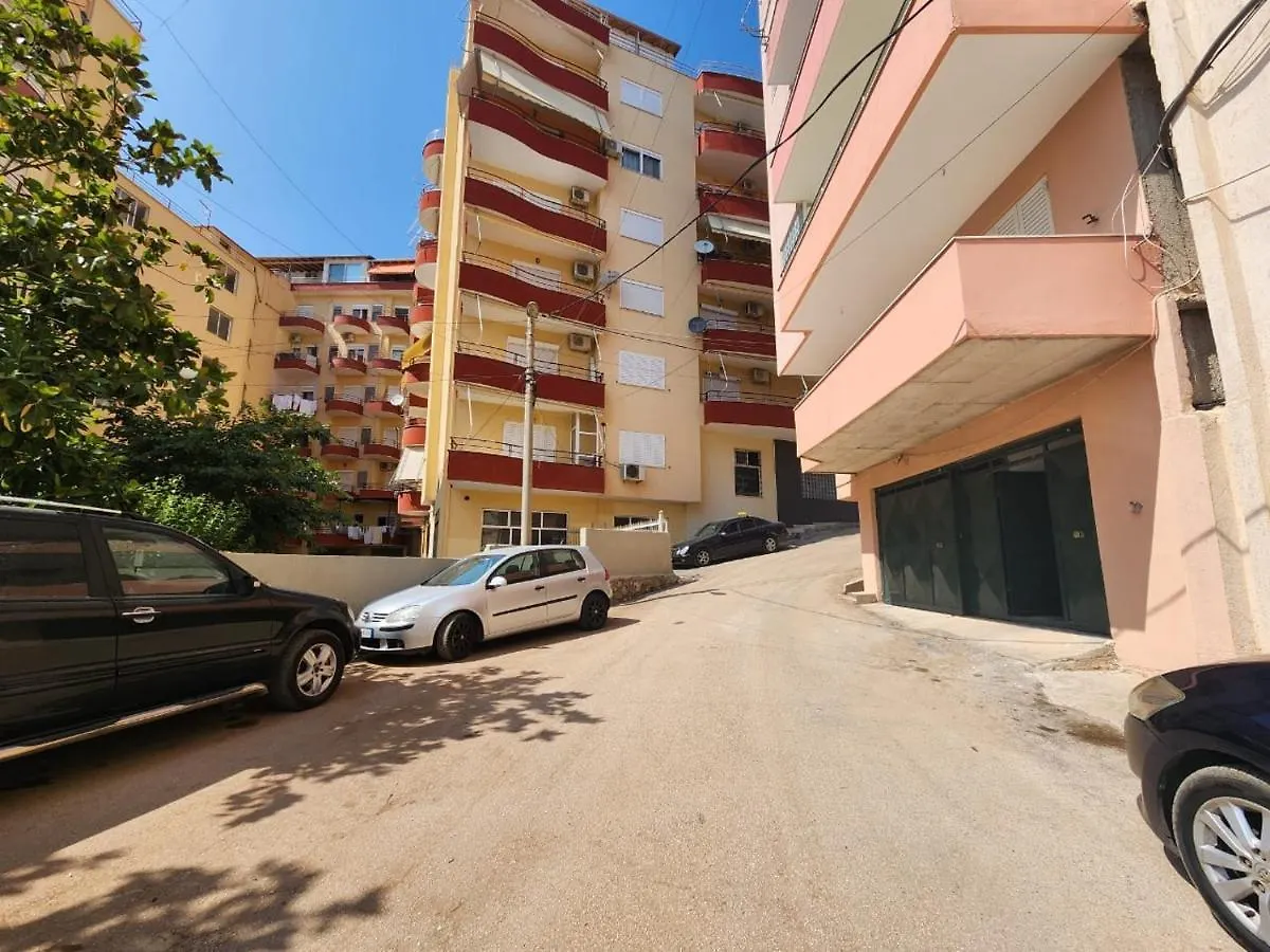 Holiday Sea View Apartment Sarande