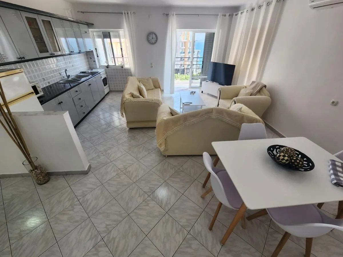 Holiday Sea View Apartment Sarande